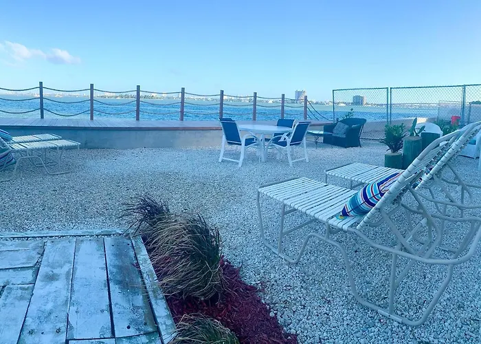 Eli Bayfront Miami Apartment