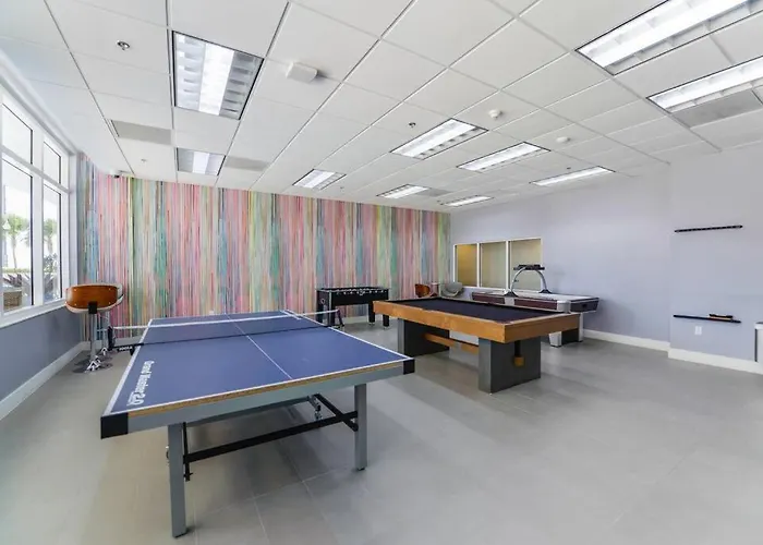 Luxurious 1 Bedroom Penthouse With Free Parking And Pool Miami acceptant les animaux