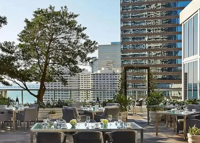 Modern High Rise One Bedroom At Icon Brickell W Miami acceptant les animaux