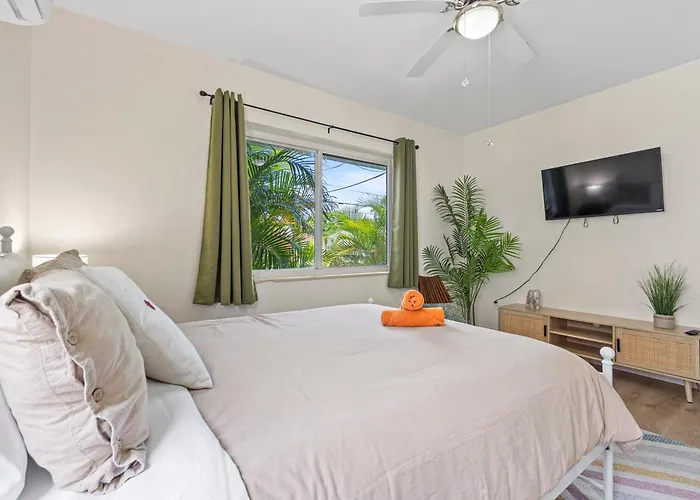 Enchanting Cozy Apartment 10 Min Away From Airport, Calle 8, Brickell, Coral Gables, The Beach And More! Miami admite animales